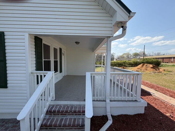 Property Photo:  4603 W. Main St.  MS 38801 