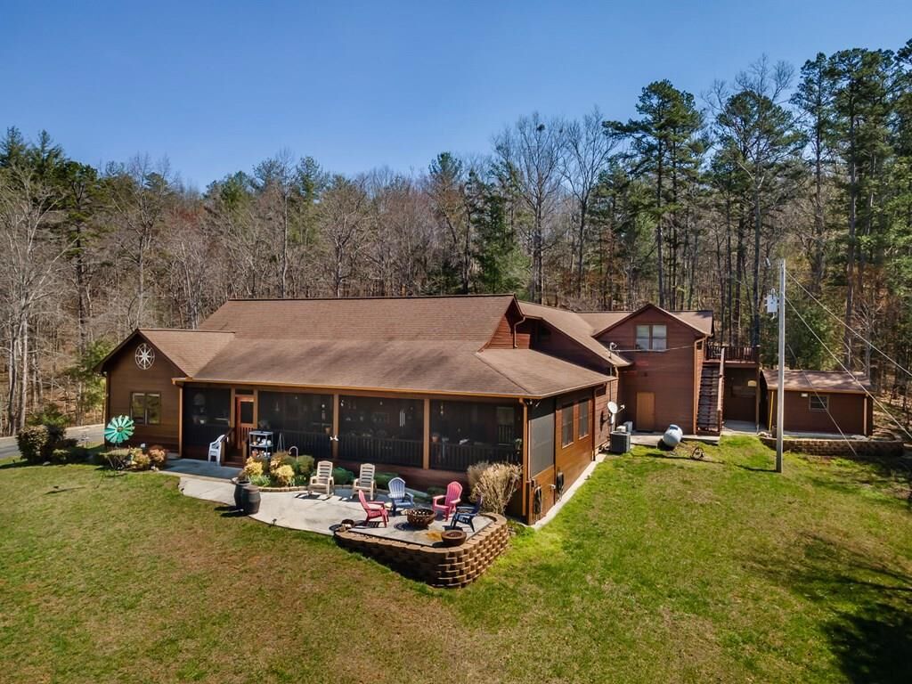 Property Photo:  45 Turning Lay Road  GA 30560 