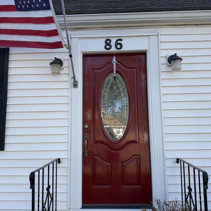 Property Photo: 86 Chestnut Hill Road NH 03867