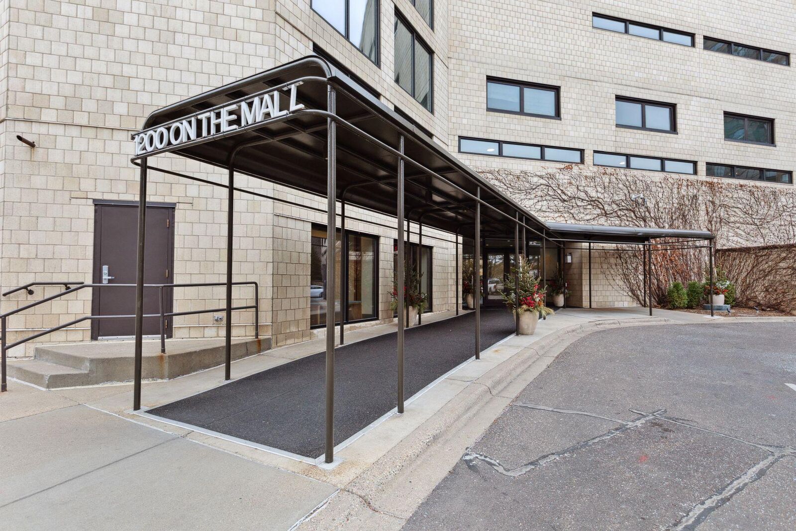 Property Photo: 1200 Nicollet Mall 209 MN 55403