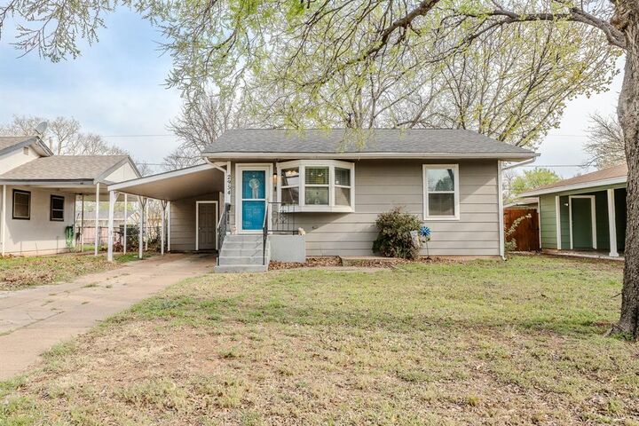 Property Photo:  2954 Lavell Avenue  TX 76308 