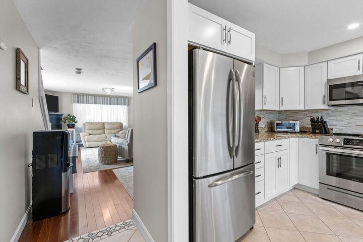 Property Photo:  174 Lowell Rd 121  MA 02649 