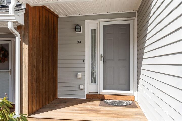 Property Photo:  34 Mountain Laurel Lane 34  MA 01420 