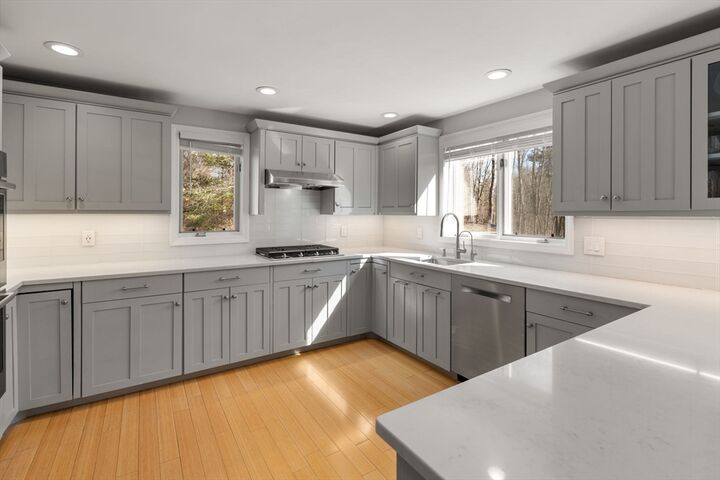 Property Photo:  3 Parsons Way  MA 01760 