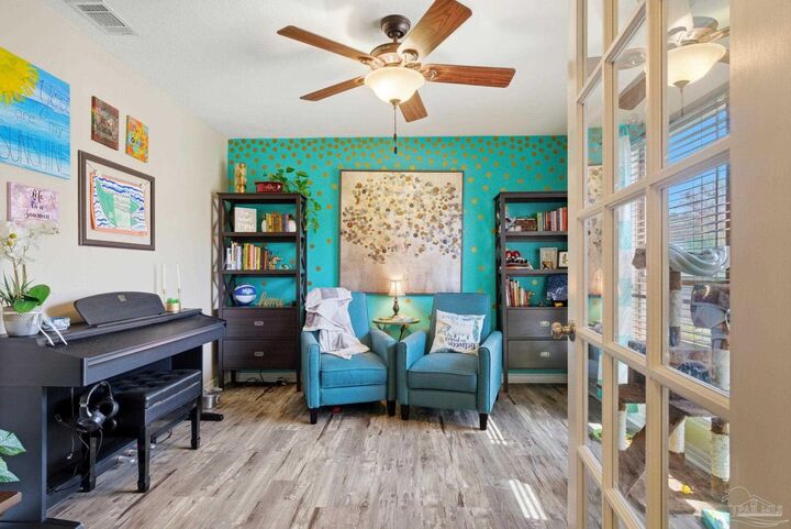 Property Photo:  2184 Liberty Loop Rd  FL 32533 