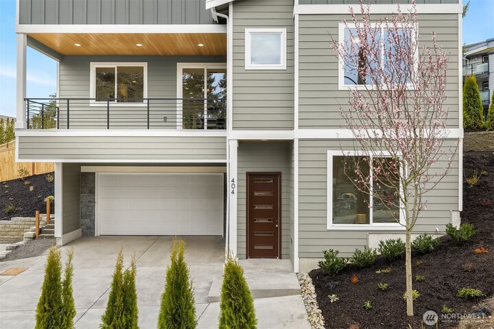 Property Photo: 404 Edmonds Ave NE WA 98056