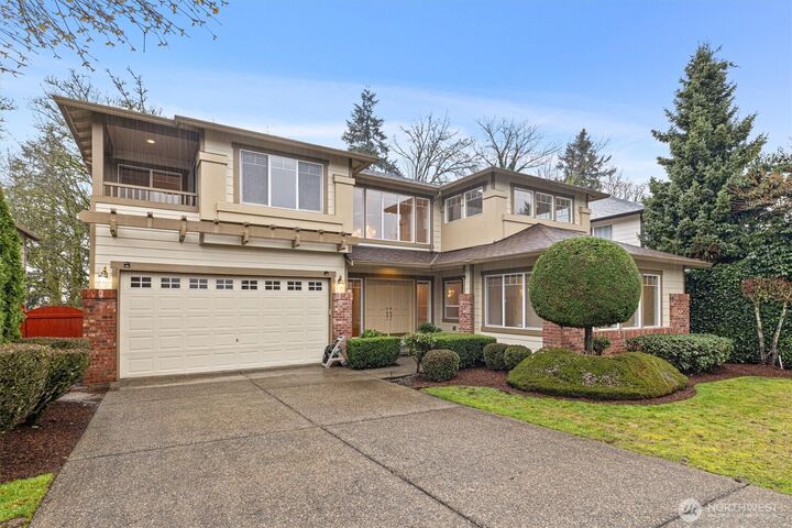 Property Photo:  3333  Lincoln Avenue NE  WA 98056 