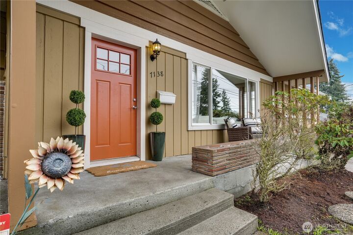 Property Photo:  7138 N 17th Street  WA 98406 