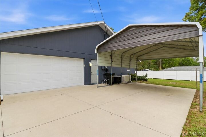 Property Photo:  6671 Kent Street  FL 34452 