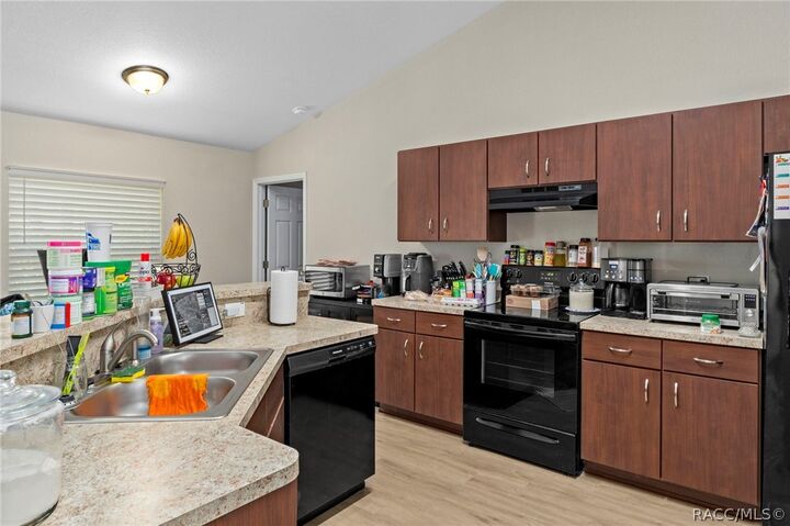 Property Photo:  3551 W Burgandy Drive  FL 34433 