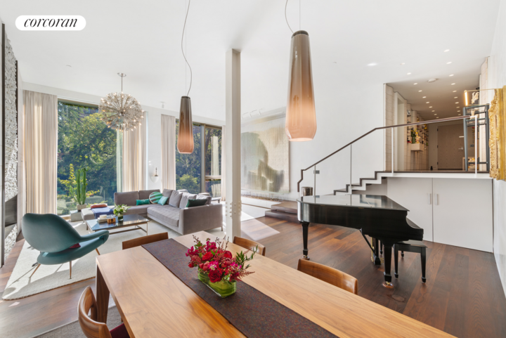 Property Photo:  50 Gramercy Park N 5B  NY 10010 