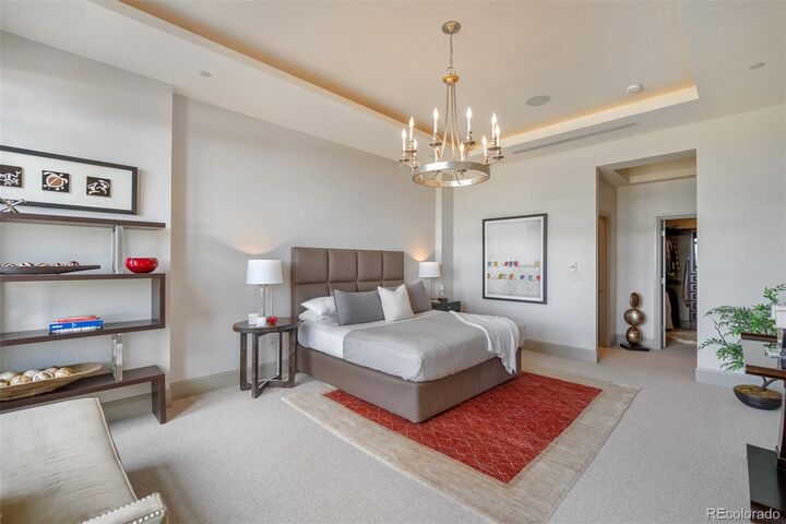 Property Photo:  5455 Landmark Place 809  CO 80111 
