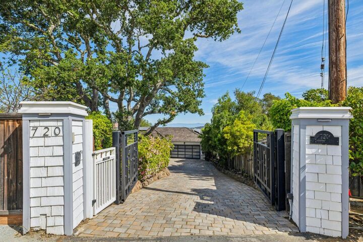 Property Photo:  720 Endfield Way  CA 94010 