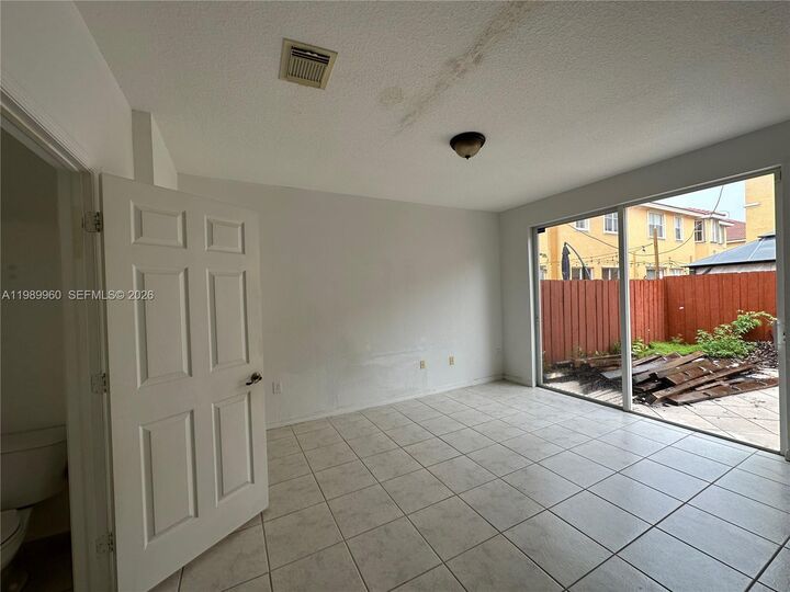 Property Photo:  16602 SW 78th Ter  FL 33193 