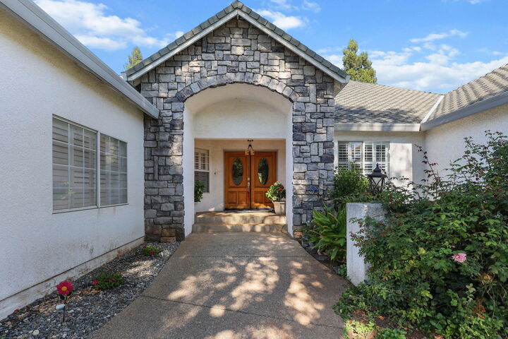 Property Photo:  2366 Templeton Drive  CA 96002 