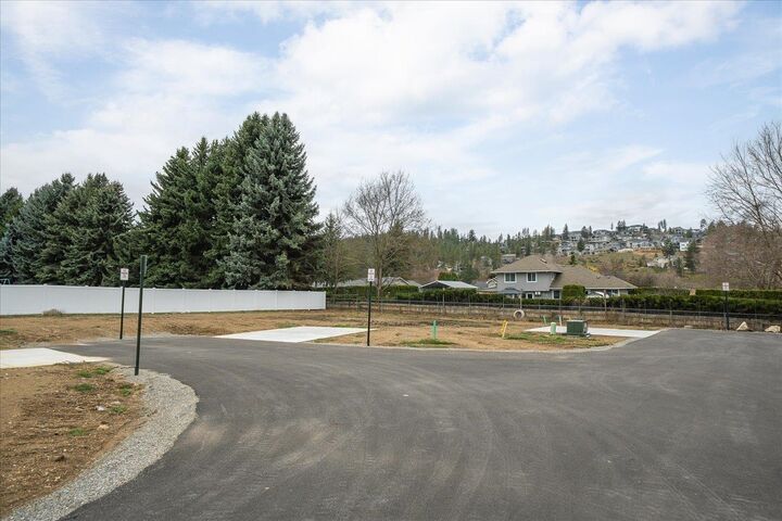 Property Photo:  4xxx E Darrell Ln Lot #3  WA 99037 