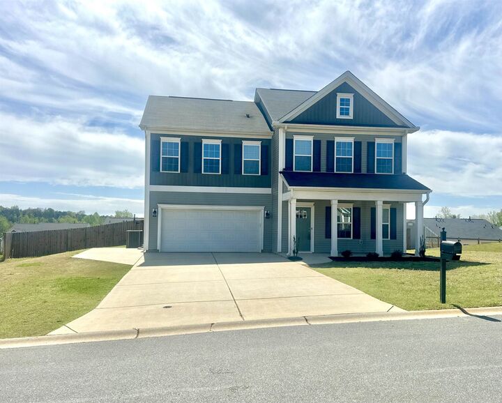 Property Photo:  530 Beechcreek Dr Drive  SC 29303 
