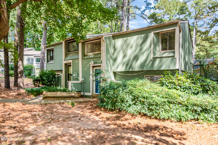 Property Photo:  5920 Farm Gate Road  NC 27606 