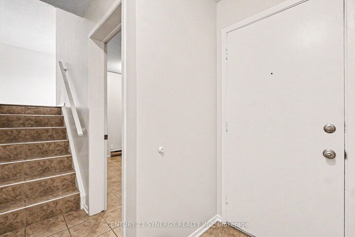 Property Photo: 776 St Jean Street 10 ON K0A 1M0