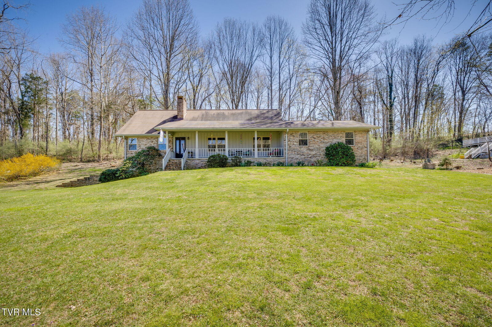 Property Photo: 381 Sugarwood Drive TN 37663
