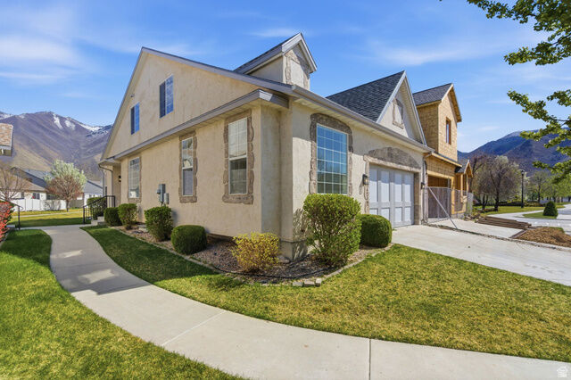 Property Photo:  1239 S 2970 E  UT 84660 