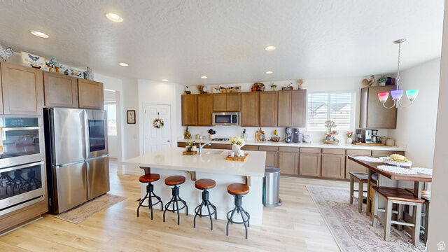 Property Photo: 635 S Chan Dr E UT 84029