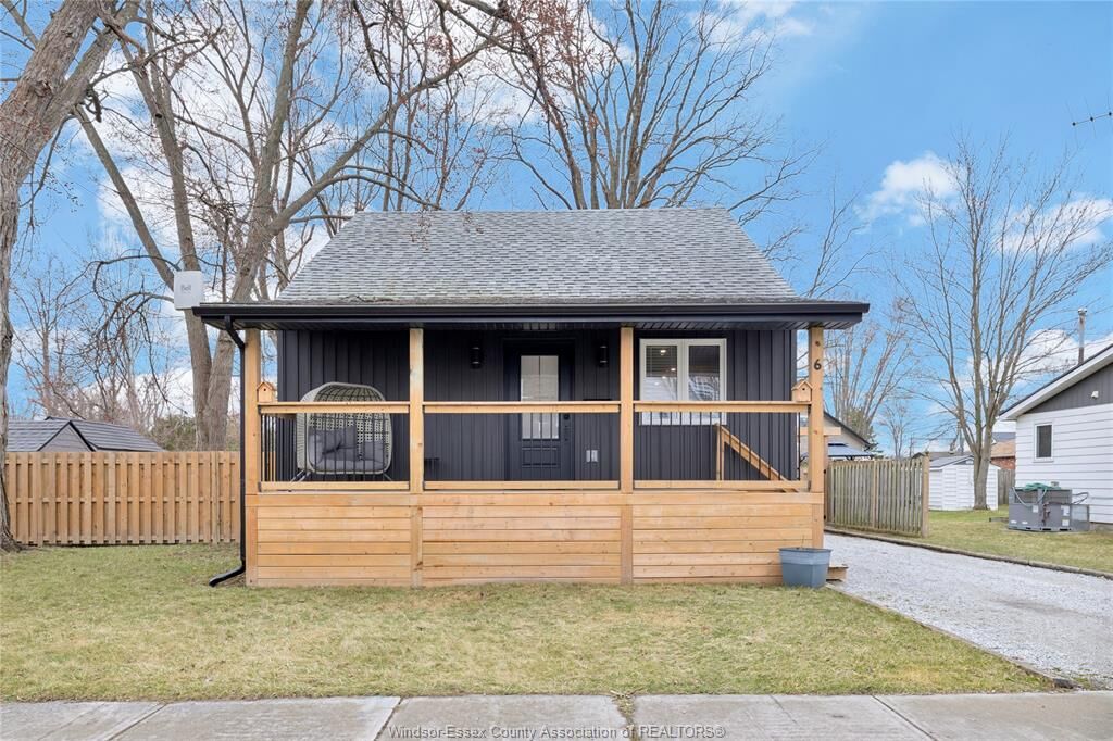 Property Photo: 6 St. Marie Street ON N0P 2L0