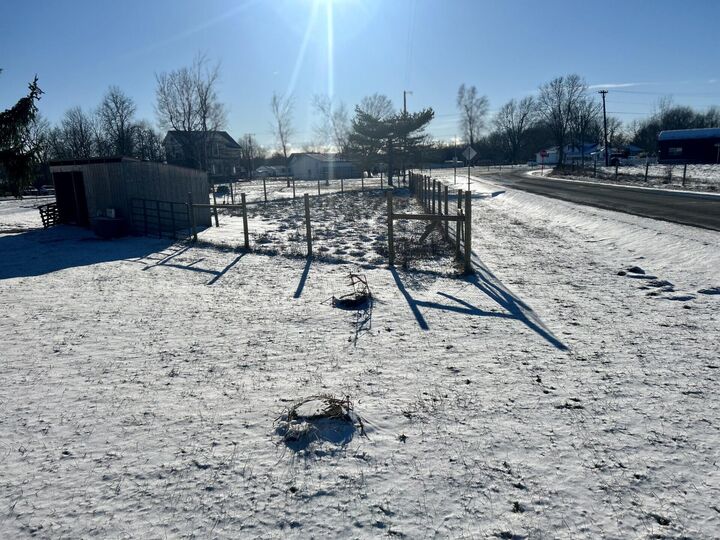 Property Photo:  8384 County Road 101  OH 43310 