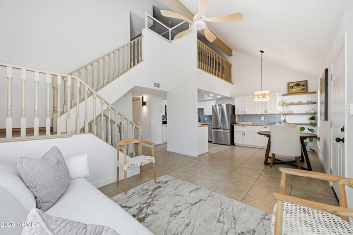 Property Photo:  1125 E Kaler Drive  AZ 85020 