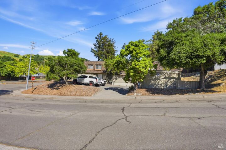 Property Photo:  230 San Andreas Drive  CA 94945 