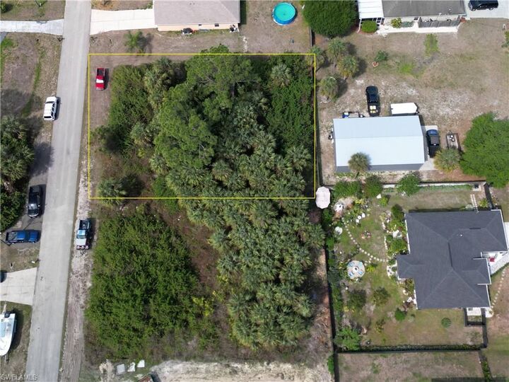 Property Photo:  3716 Kessler St  FL 33905 