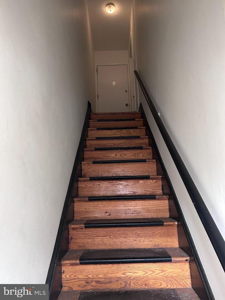 Property Photo: 913 Fayette Street 3fl PA 19428