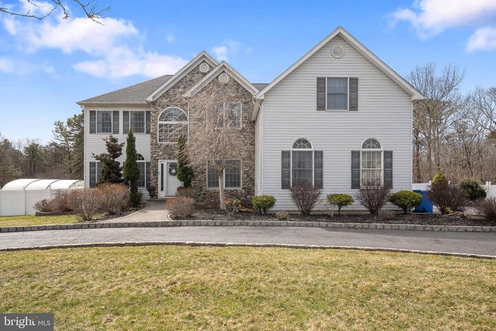 Property Photo: 9 Redwood NJ 08831