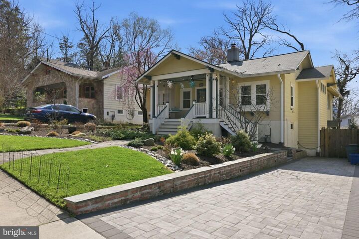 Property Photo:  309 Elm Avenue  MD 20912 