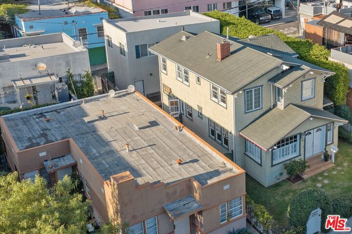 Property Photo:  41 Vicente Ter  CA 90401 
