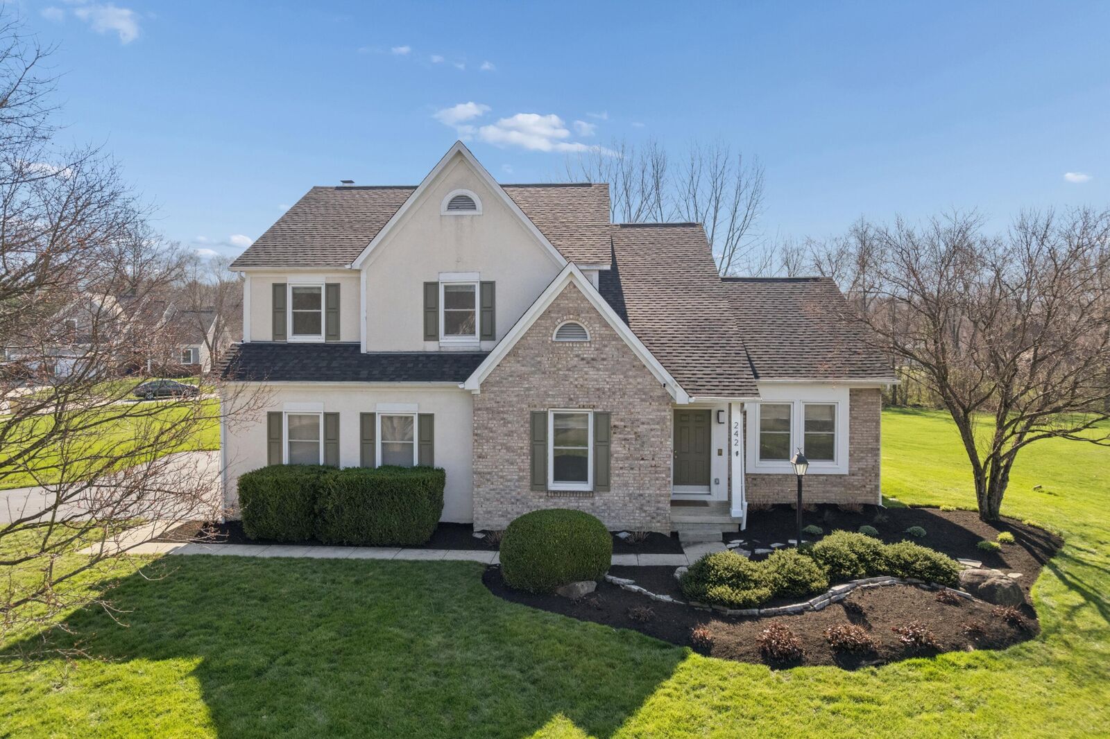 Property Photo:  242 Farm Creek Drive  OH 43230 