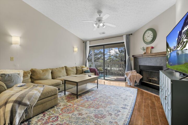 Property Photo:  6705 Meadow Creek Drive  OH 43235 