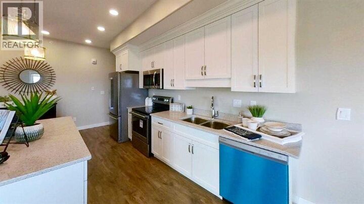 Property Photo: 499 Meadow Lake Court East AB T1R 0Y7