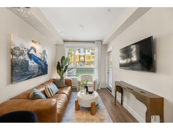 Photo de la propriété:  8233 208B Street Street A633  BC V2Y 4M7 