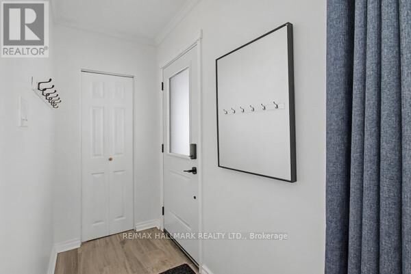 Property Photo: 37 Avis Crescent ON M4B 1B8