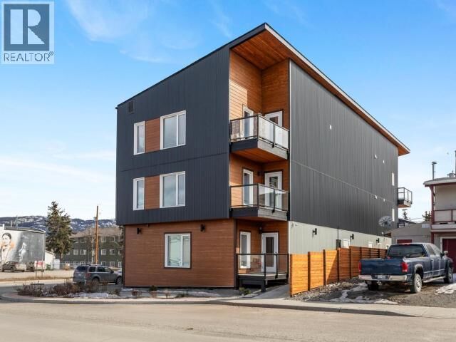 Photo de la propriété:  301-5168 5th Avenue  YT Y1A 0X4 