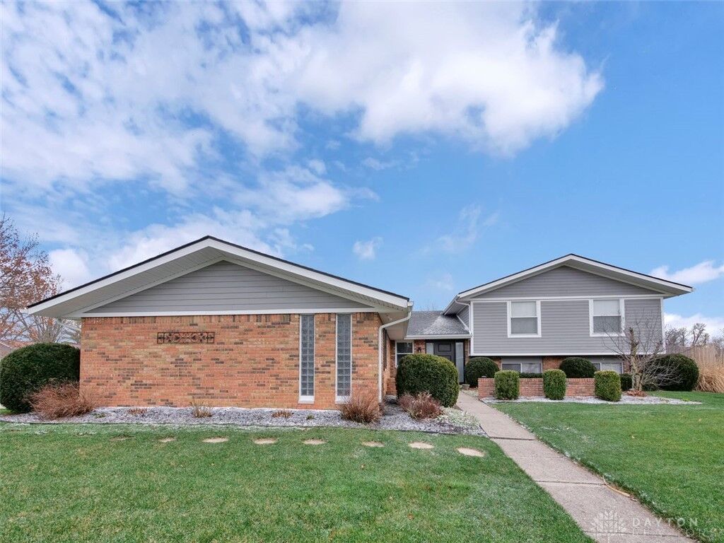 Property Photo:  7120 Hardwicke Place  OH 45414 