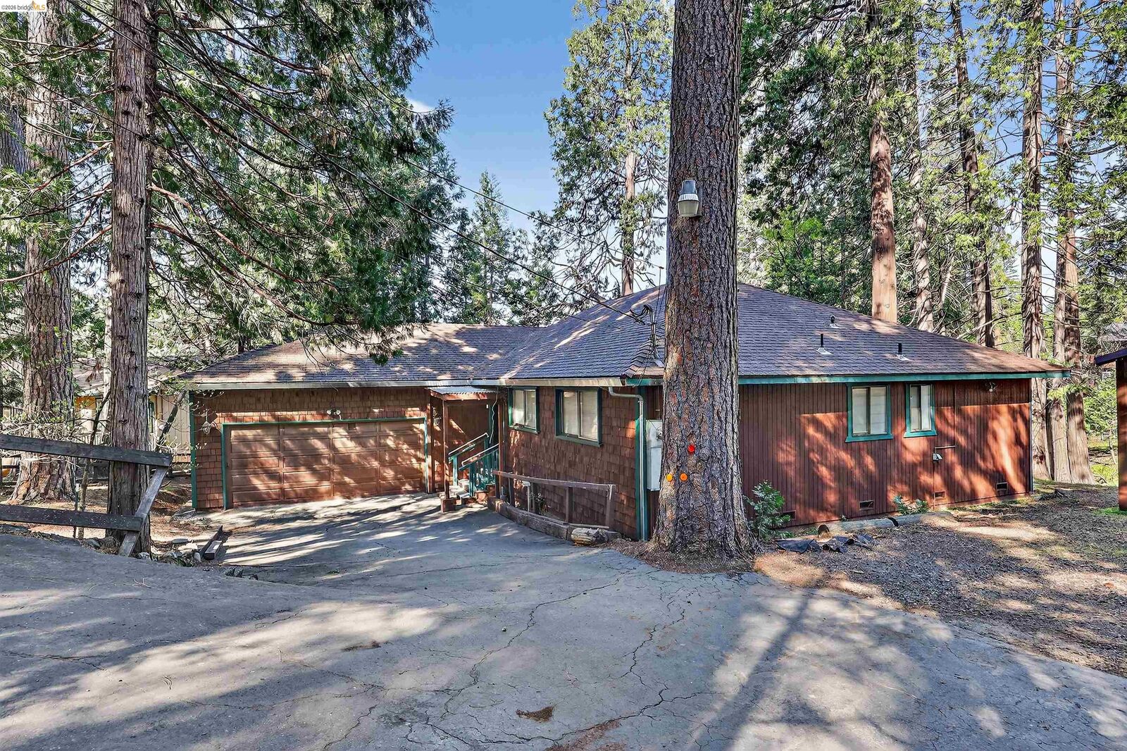 Property Photo:  19388 Poplar  CA 95383 