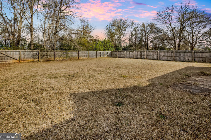 Property Photo:  118 Covington Cove  GA 31008 