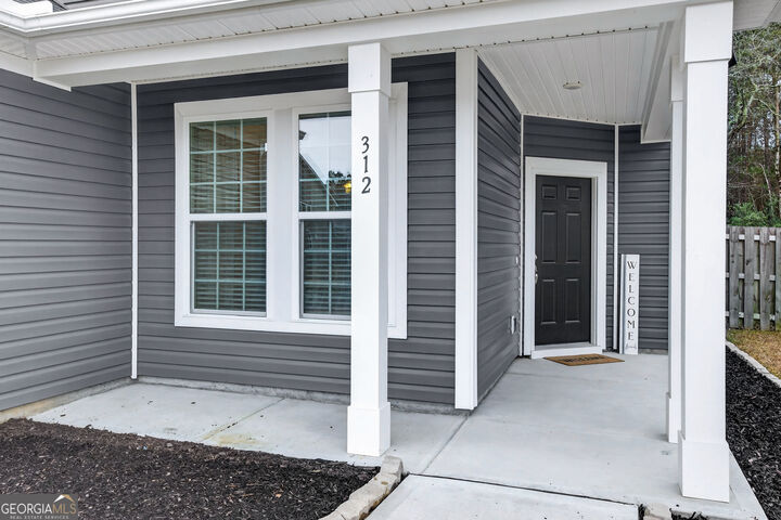 Property Photo:  312 Serengeti Boulevard  GA 31322 