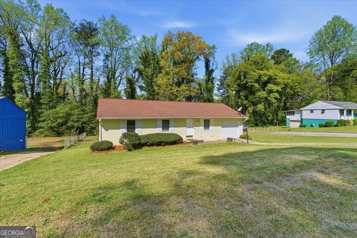 Property Photo:  2614 Spring Drive  GA 30080 