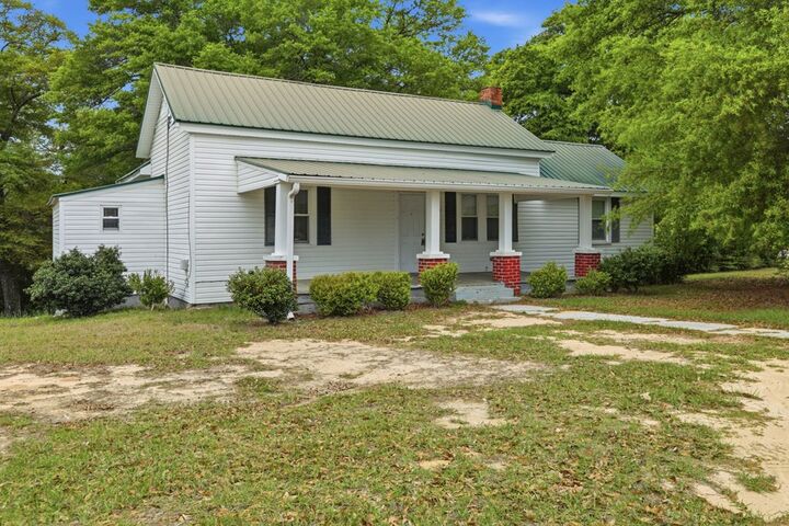 Property Photo:  426 Broad Street  GA 31805 