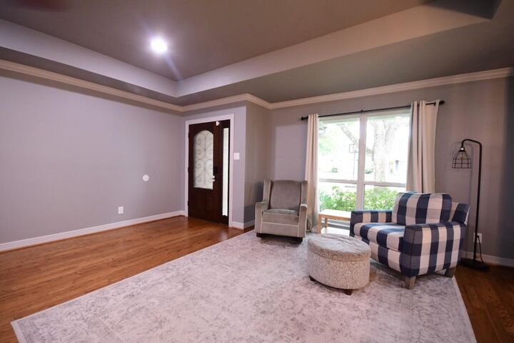 Property Photo:  6230 Queensloch Drive  TX 77096 