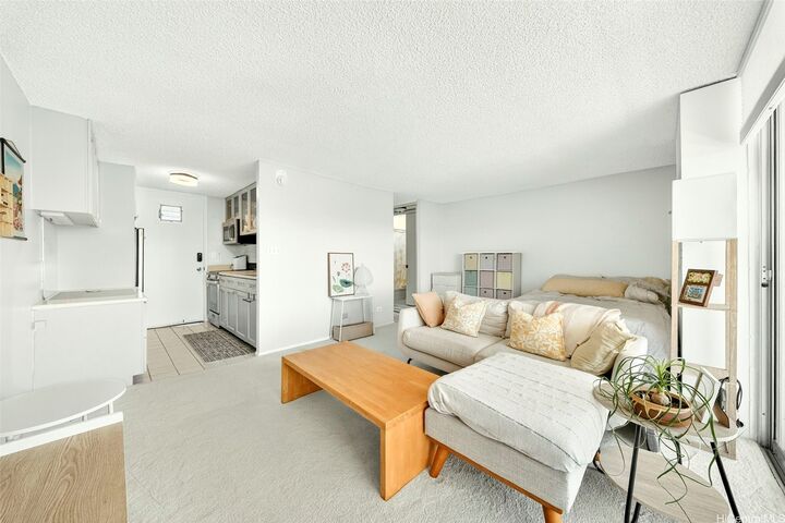 Property Photo: 1419 Dominis Street 1007 HI 96822