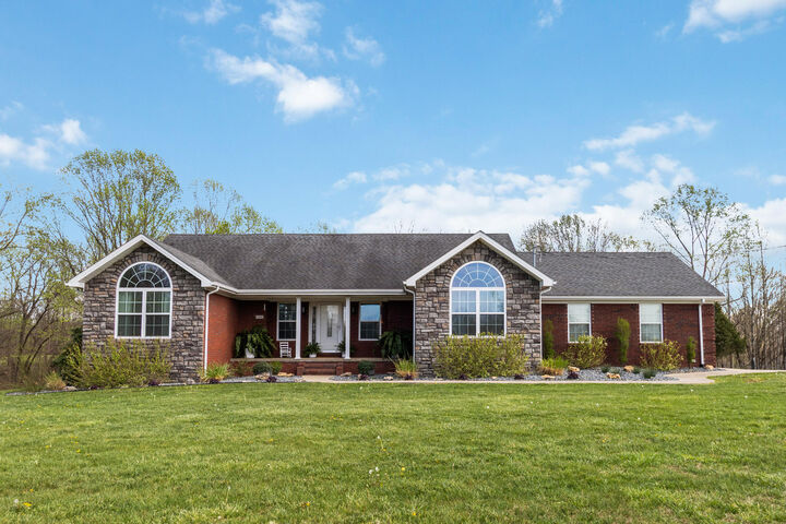 Property Photo: 1600 Wooleyville Road KY 42718